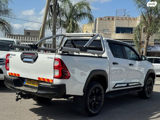טויוטה היילקס