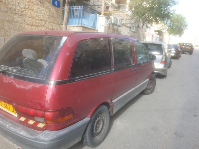 טויוטה פריוויה