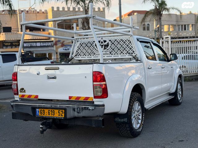 טויוטה היילקס