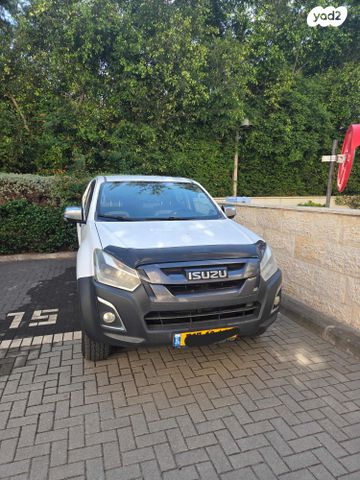 מודעת רכב איסוזו די-מקס