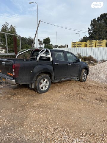 מודעת רכב איסוזו די-מקס