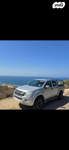 מודעת רכב איסוזו די-מקס