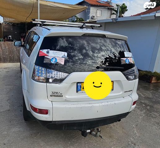 מיצובישי אאוטלנדר