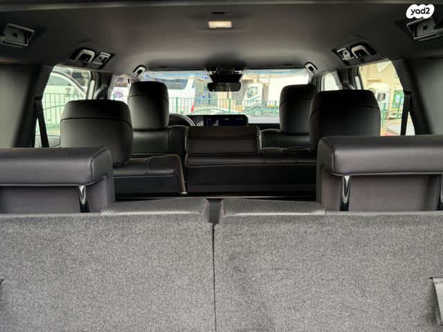 טויוטה לנד קרוזר