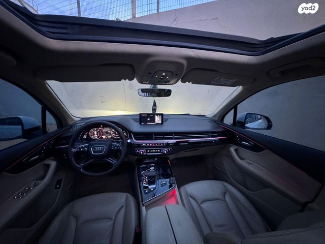 אאודי Q7