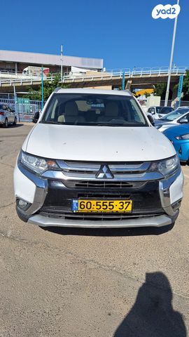 מיצובישי אאוטלנדר