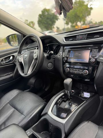 ניסאן אקס טרייל