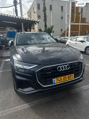 מודעת רכב אאודי Q8