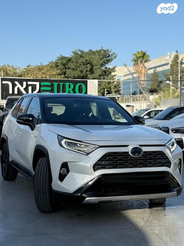 מודעת רכב טויוטה RAV4 2