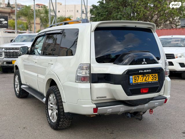 מיצובישי פג'רו