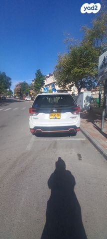 סובארו פורסטר