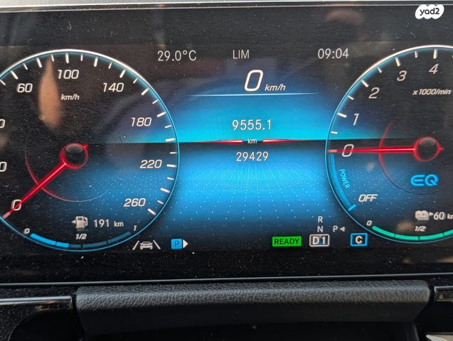 מרצדס-בנץ GLA