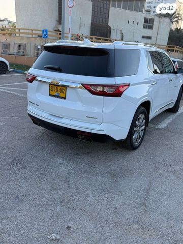 שברולט טראוורס