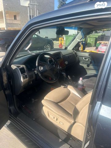 מיצובישי פג'רו