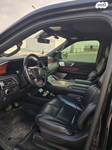 לינקולן נביגטור