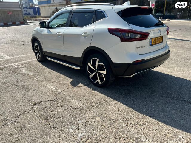 ניסאן קשקאי