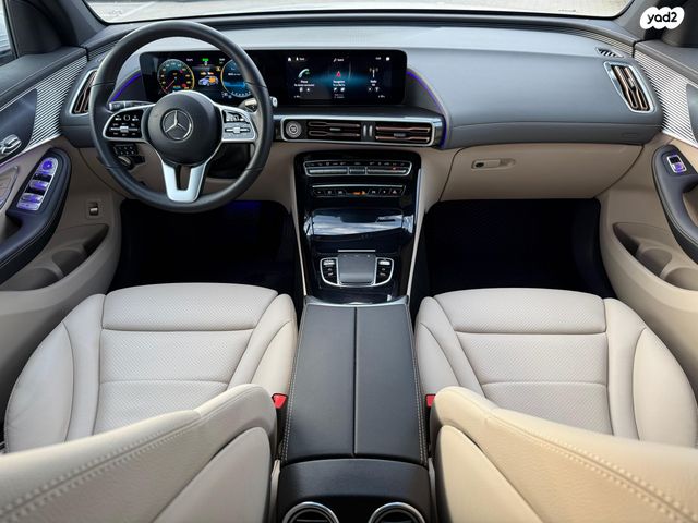 מרצדס-בנץ EQC