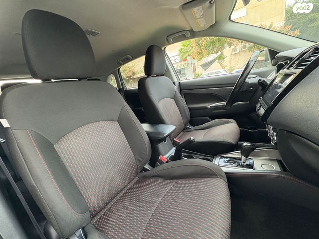 מיצובישי ASX