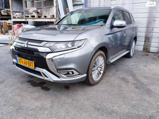 מיצובישי אאוטלנדר