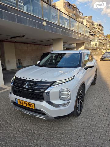 מיצובישי אאוטלנדר