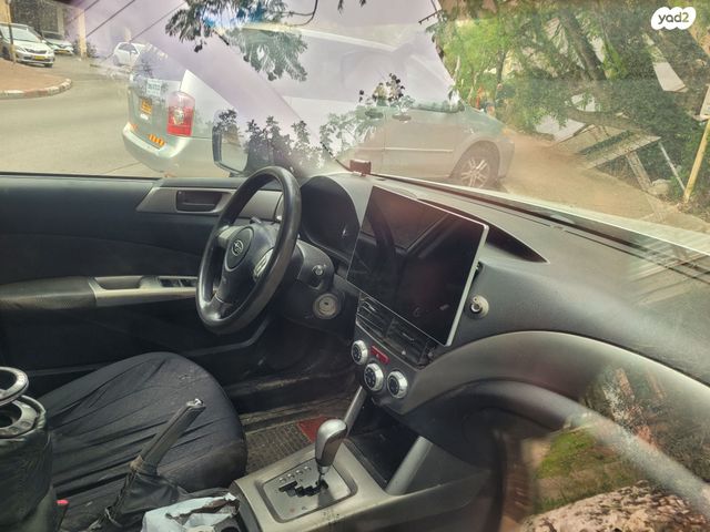 מודעת רכב סובארו פורסטר