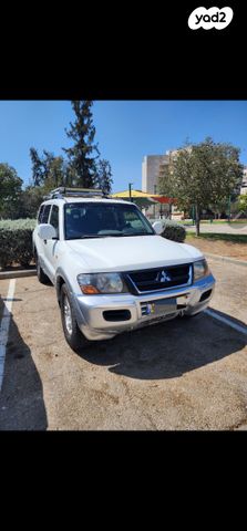 מיצובישי פג'רו