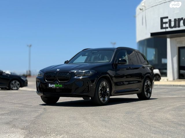 מודעת רכב ב מ וו iX3