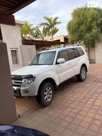 מיצובישי פג'רו