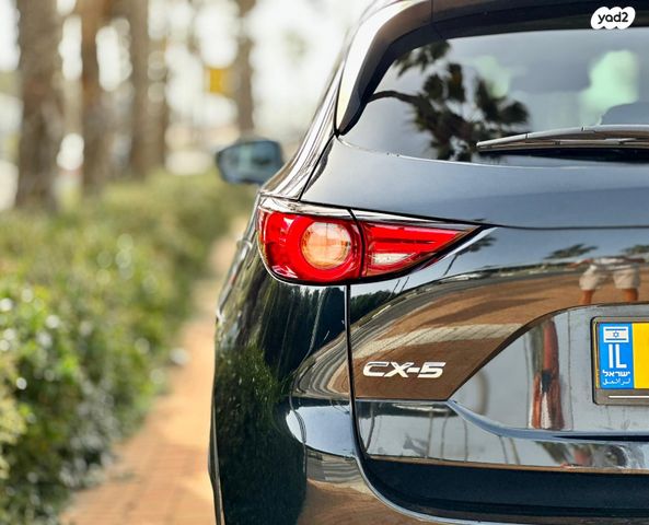 מודעת רכב מאזדה CX-5