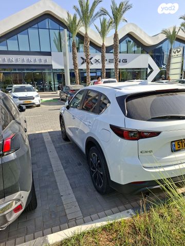 מודעת רכב מאזדה CX-5