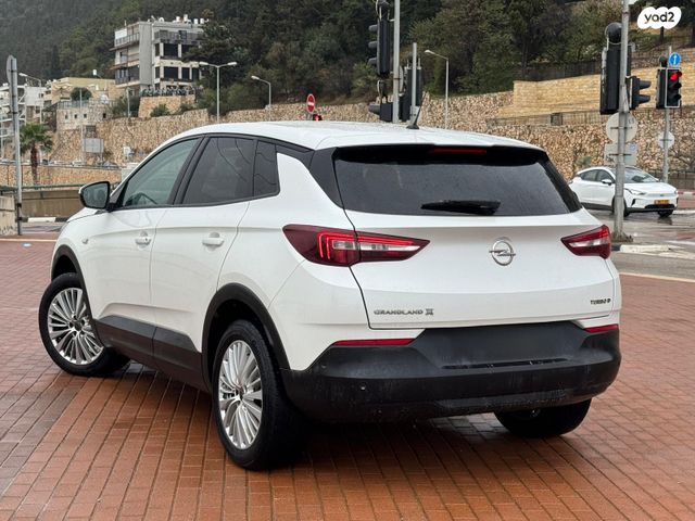 אופל גרנדלנד