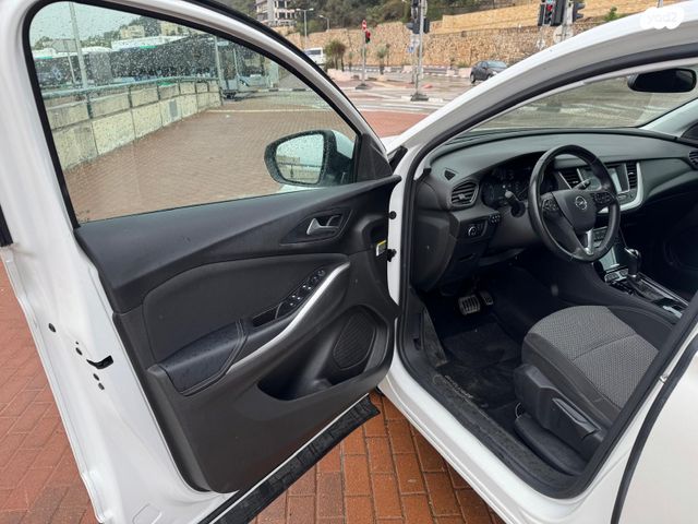 אופל גרנדלנד