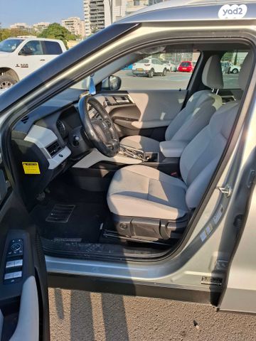 מיצובישי אאוטלנדר