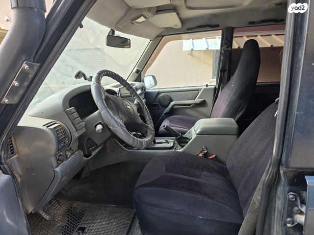 מודעת רכב לנד רובר דיסקברי