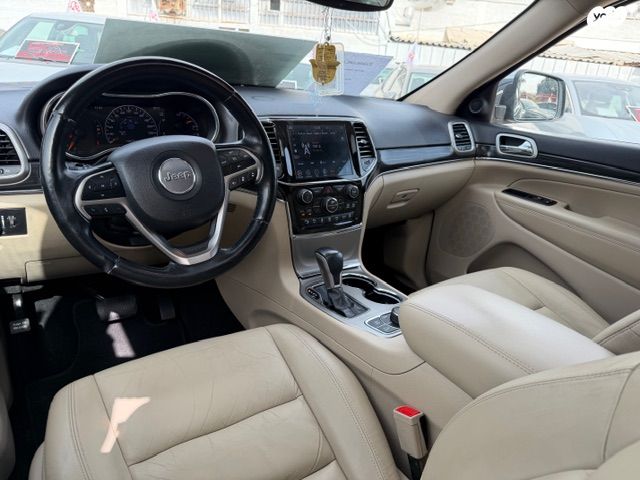 ג'יפ גרנד צ'ירוקי