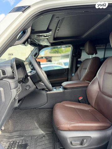 טויוטה לנד קרוזר