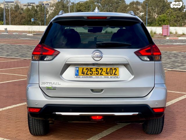 ניסאן אקס טרייל
