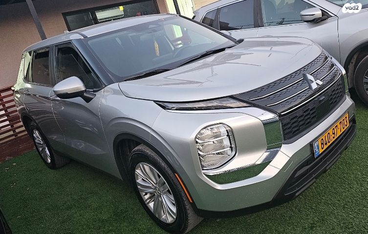 מיצובישי אאוטלנדר