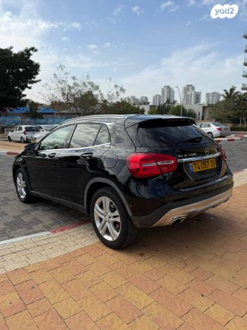 מרצדס-בנץ GLA