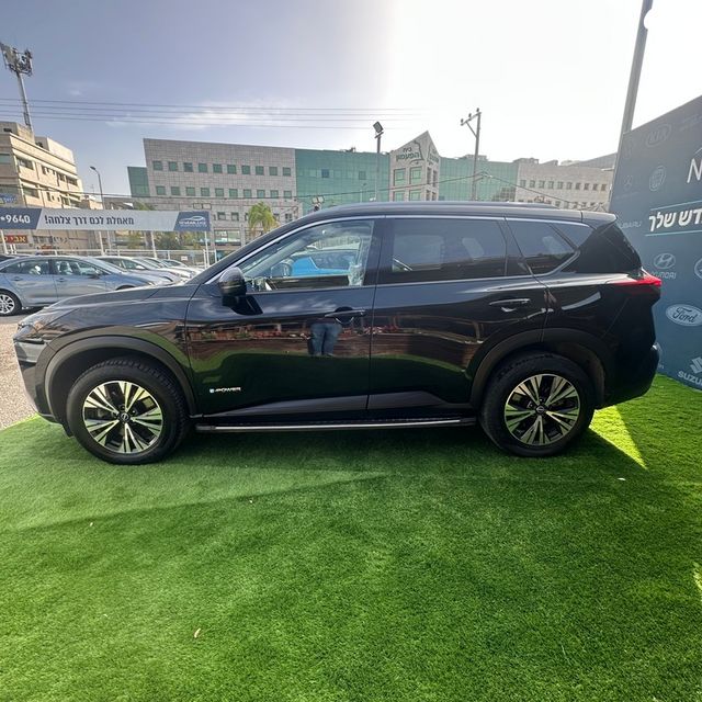 ניסאן אקס טרייל