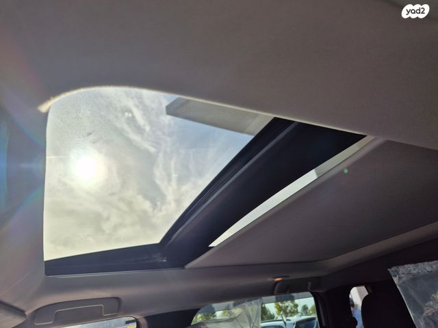 מיצובישי אאוטלנדר