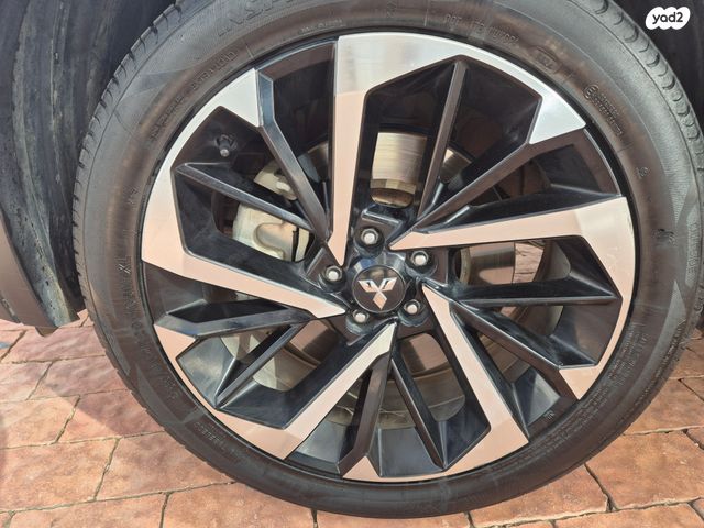 מיצובישי אאוטלנדר