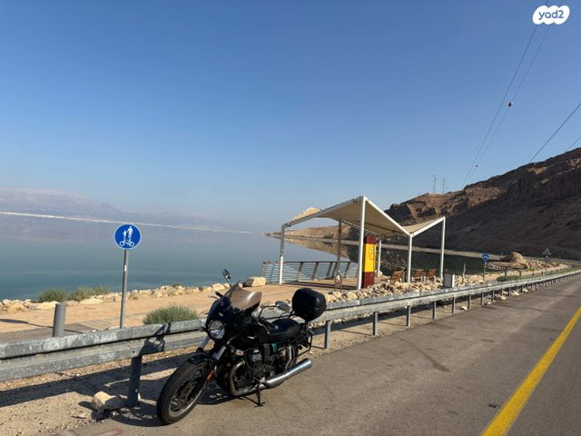 מוטוגוצי V7 Stone ABS