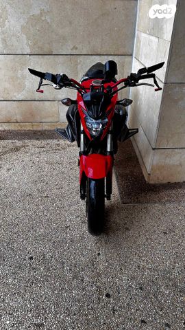 הונדה CB500F