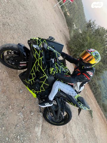 קאוואסאקי נינג'ה ZX 10R