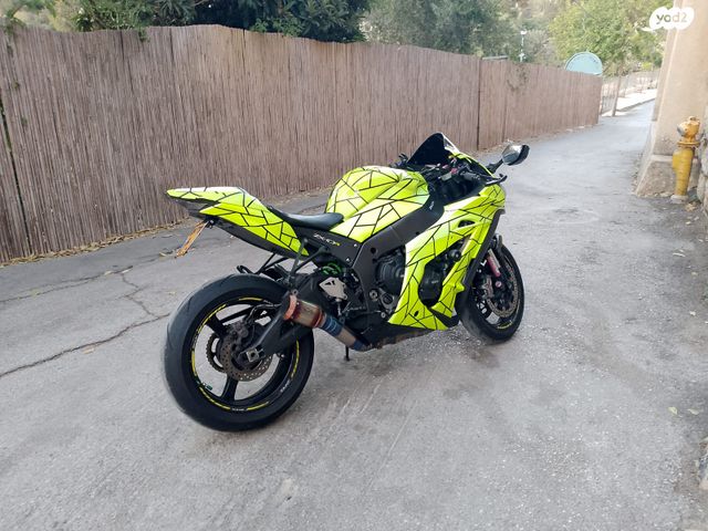 קאוואסאקי נינג'ה ZX 10R
