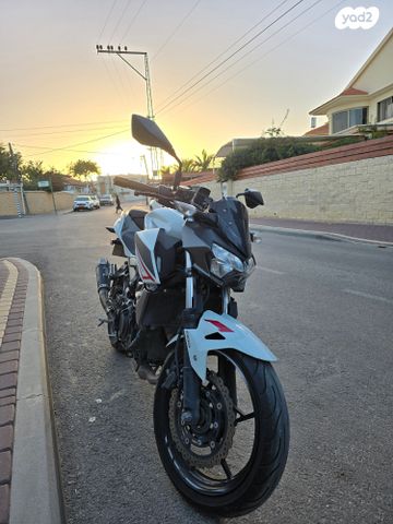 מודעת רכב קאוואסאקי Z400