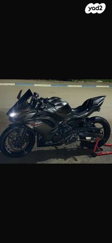 קאוואסאקי נינג'ה 650