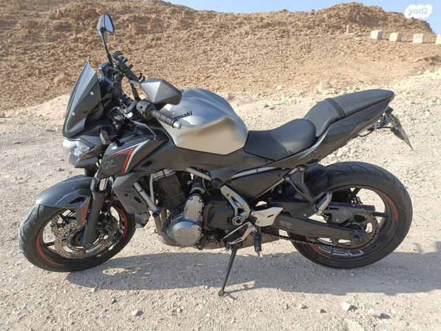 קאוואסאקי Z650 abs