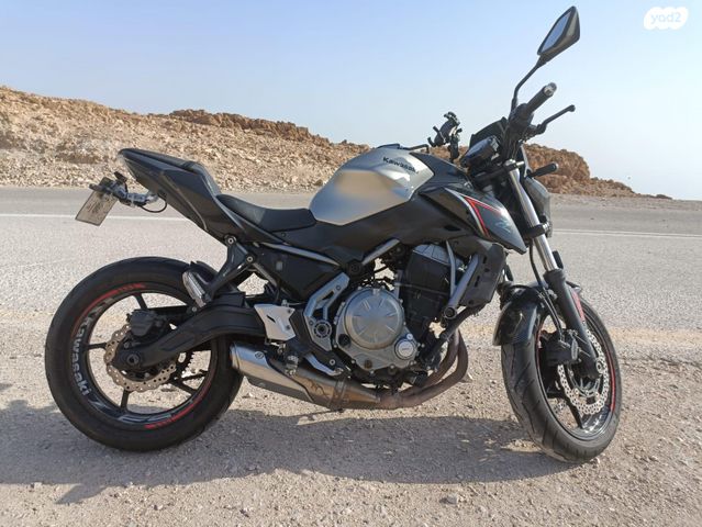 קאוואסאקי Z650 abs